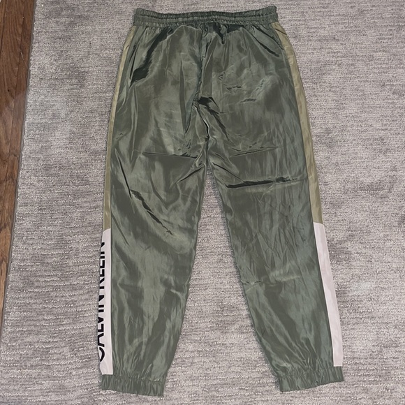 Calvin Klein Sweatpants - Picture 4 of 4